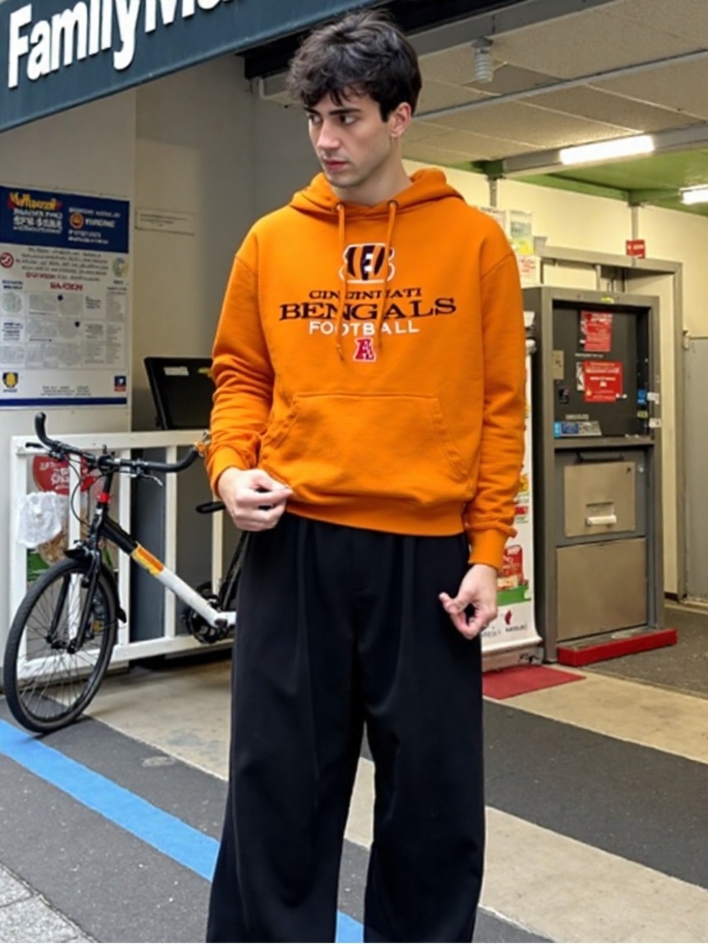 NFL Cincinnati Bengals Football Hoodie Orange Sports Team Athletic Athleisure